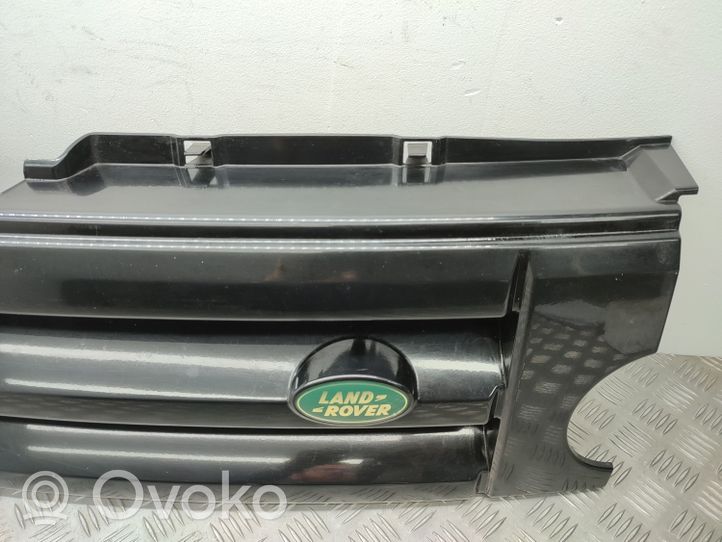 Land Rover Discovery 3 - LR3 Maskownica / Grill / Atrapa górna chłodnicy DHB000274