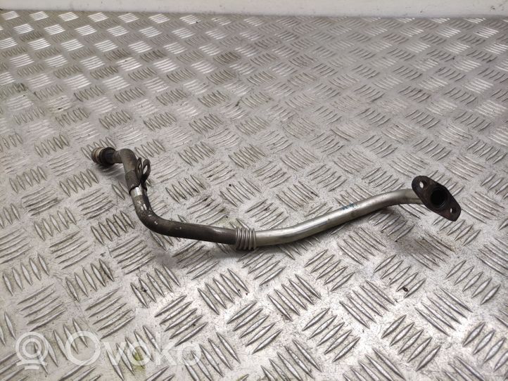 Nissan X-Trail T32 Turbo turbocharger oiling pipe/hose 