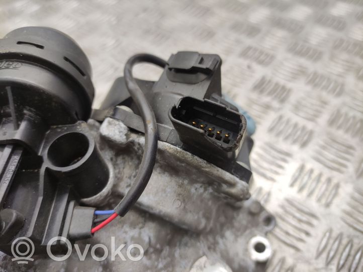 Ford Kuga I EGR valve cooler V29004027