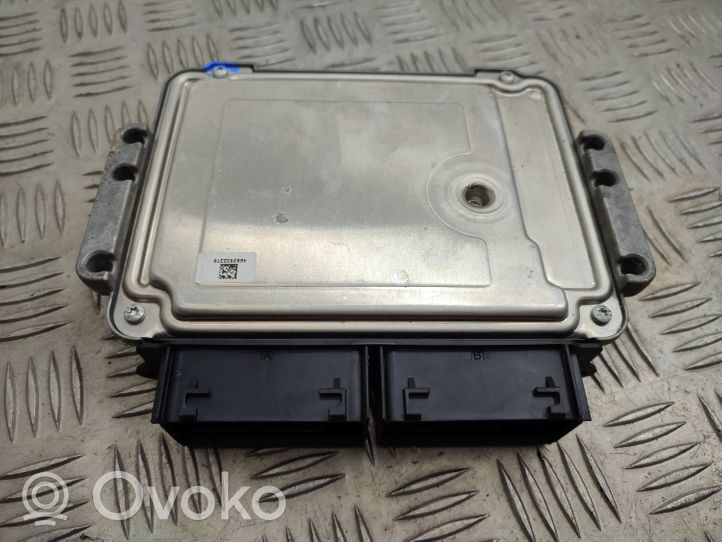 Ford B-MAX Komputer / Sterownik ECU i komplet kluczy HY1112A650GD