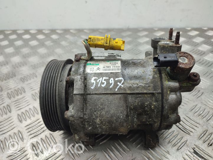 Peugeot 607 Ilmastointilaitteen kompressorin pumppu (A/C) 9656572380