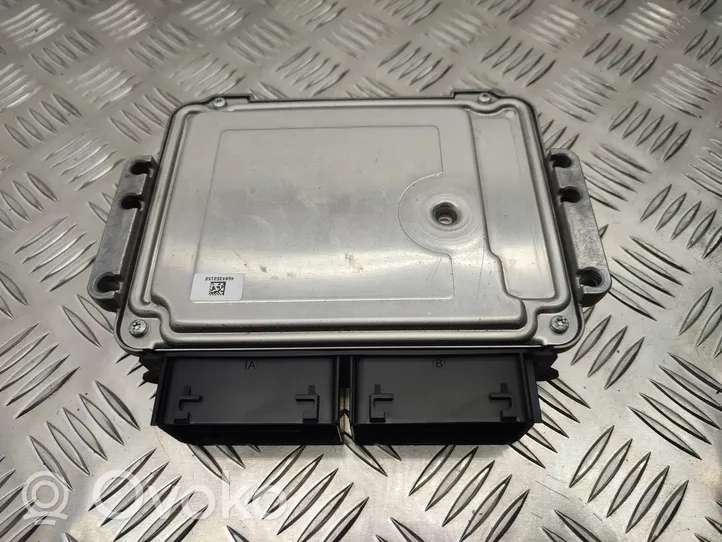 Ford Turneo Courier Komputer / Sterownik ECU i komplet kluczy AV1T14B526AB