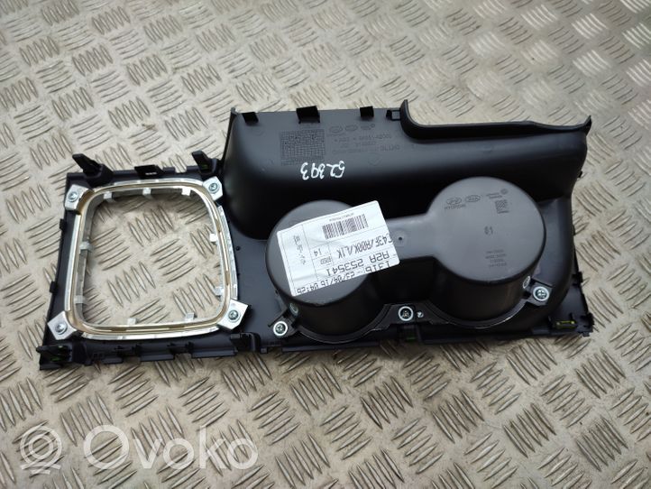 KIA Ceed Becherhalter Getränkehalter Cupholder vorne 84651A2000