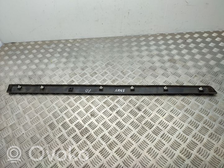 Nissan X-Trail T32 Front door trim (molding) 808764CE0A