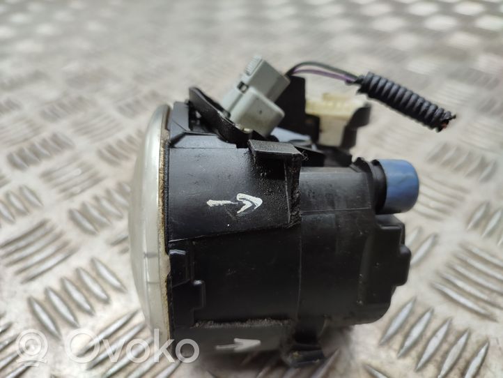 Ford Ecosport Światło przeciwmgłowe przednie E3B515B243AA