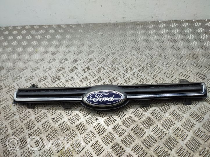 Ford Ecosport Grotelės viršutinės CN1517F003