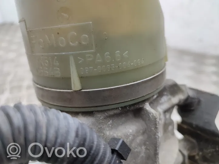 Volvo XC60 Ohjaustehostimen pumppu 31329145