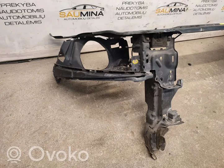 Volvo XC60 Staffa del pannello di supporto del radiatore parte superiore 