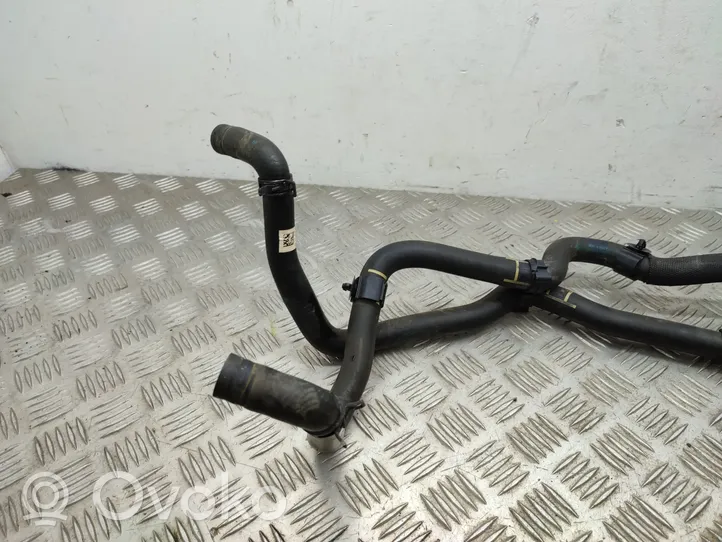 BMW 2 F45 Engine coolant pipe/hose 14837810