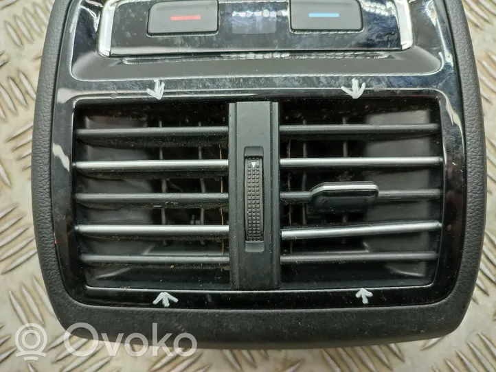 Volkswagen PASSAT B8 Rear air vent grill 3G0907049D