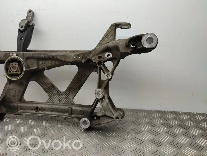 Volkswagen PASSAT B8 Front subframe 3Q0199369E