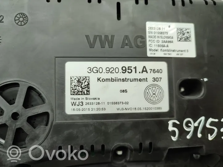 Volkswagen PASSAT B8 Tachimetro (quadro strumenti) 3G0920951A