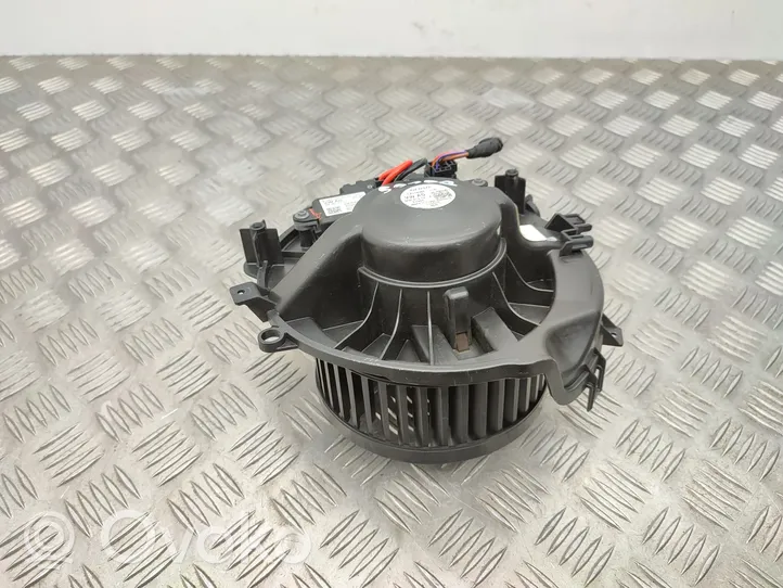 Volkswagen PASSAT B8 Ventola riscaldamento/ventilatore abitacolo 3Q2819021A