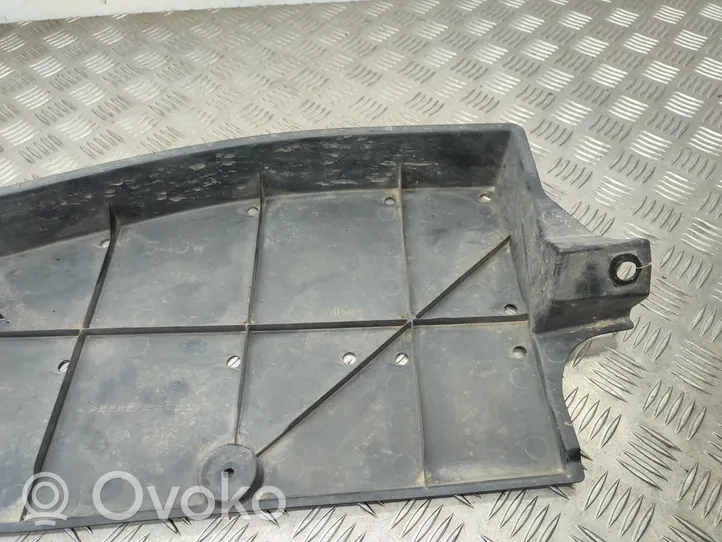 Toyota RAV 4 (XA40) Vidusdaļas apakšas aizsargs 5081942031