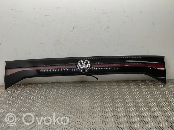 Volkswagen T-Cross Bagāžnieka numura zīmes apgaismojuma līste 2GM827577E