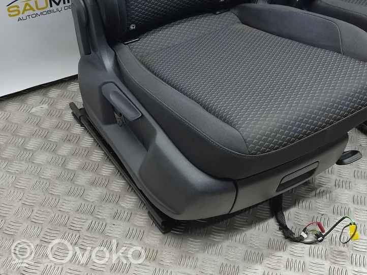 Volkswagen T-Cross Garnitures, kit cartes de siège intérieur avec porte 