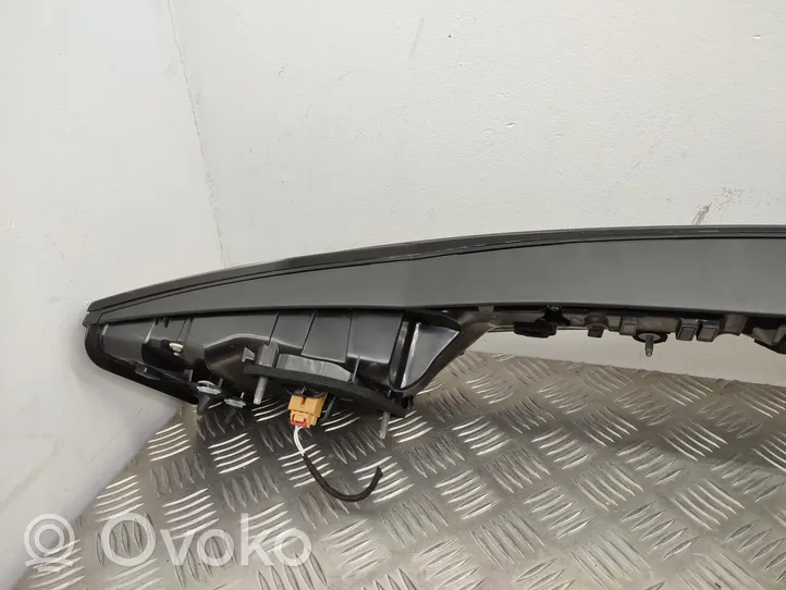 Volkswagen Taigo Éclairage de plaque d'immatriculation 2G7945093A