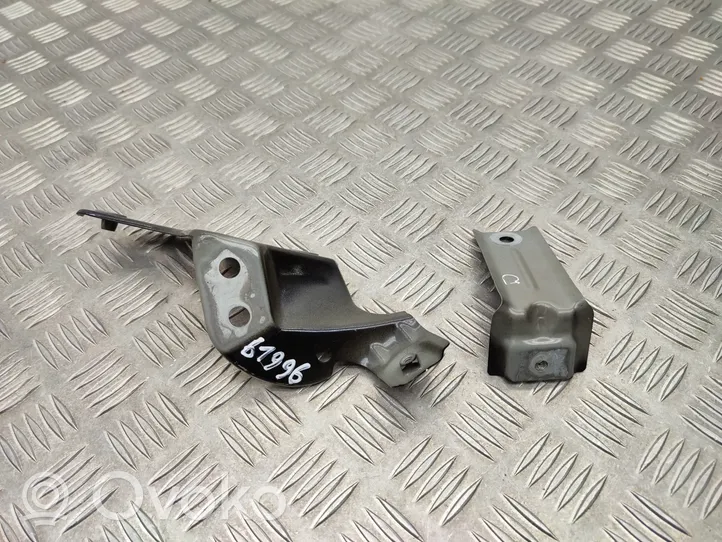 Volkswagen Taigo Supporto di montaggio del parafango 2G7821136