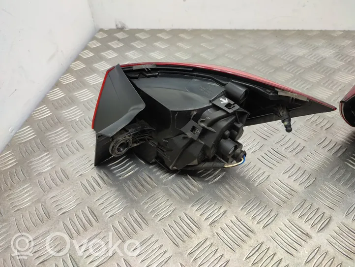 Seat Leon (5F) Rückleuchten Heckleuchten Satz Set 5F9945308B