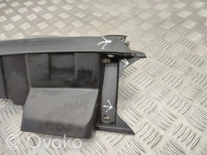 Suzuki Vitara (LY) Maskownica / Grill / Atrapa górna chłodnicy 7211160R0