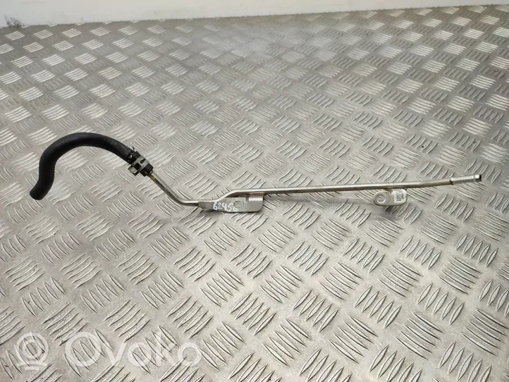 Suzuki Vitara (LY) Tuyau d'alimentation conduite de carburant 1585061MA0