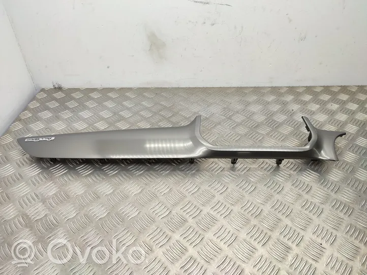 Suzuki Vitara (LY) Moldura del panel (Usadas) 7382254P3