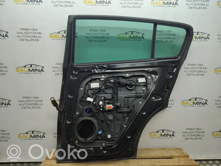 KIA Sportage Rear door 