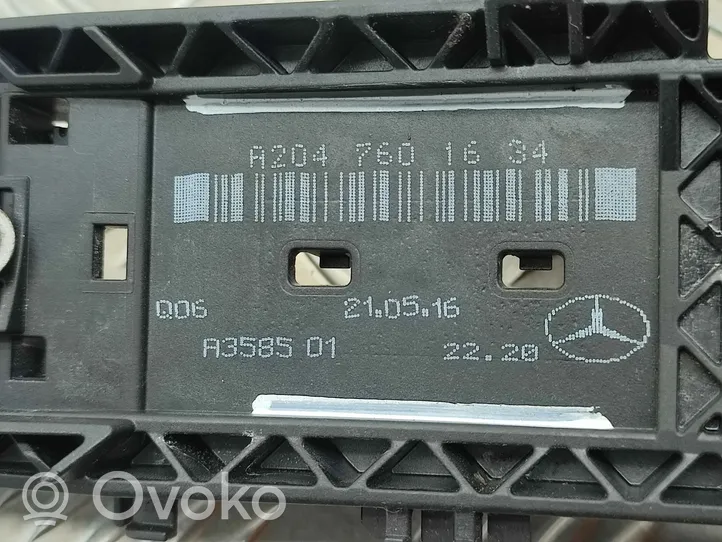 Mercedes-Benz A W176 Serrure de porte arrière A2047601634