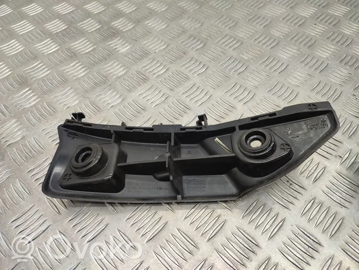 Mercedes-Benz A W176 Uchwyt / Mocowanie zderzaka tylnego A1768850265