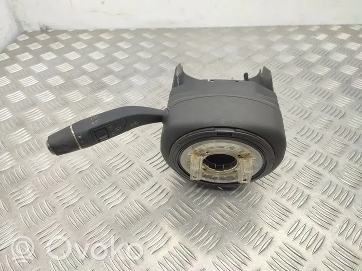 Mercedes-Benz A W176 Leva/interruttore dell’indicatore di direzione e tergicristallo A2469008317