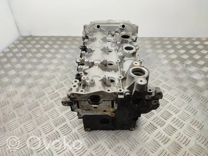 Mercedes-Benz A W176 Engine head R27001616