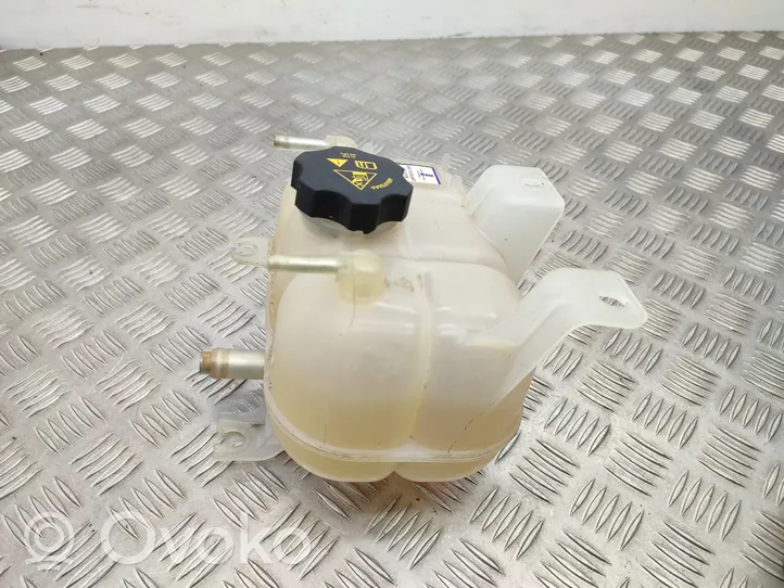 Chrysler Pacifica Coolant expansion tank/reservoir 68217323AA