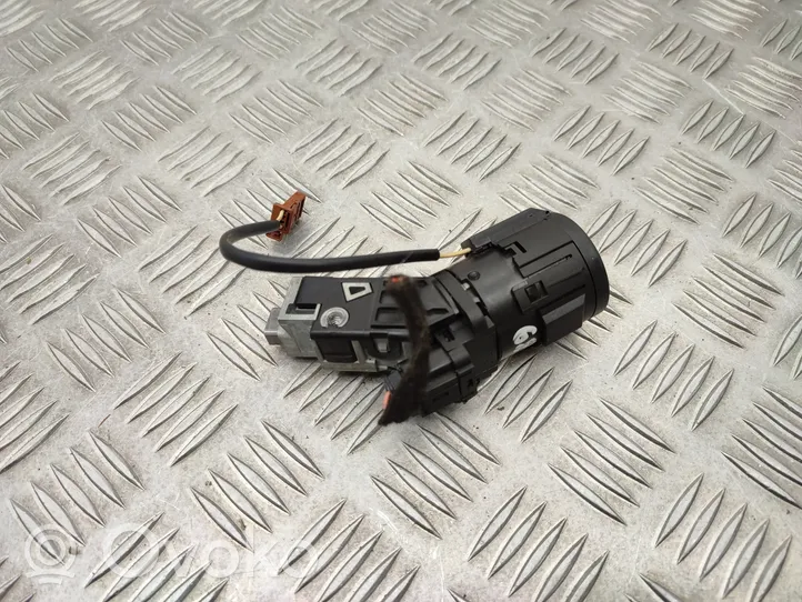 Citroen C4 Cactus Ignition lock 9663123380