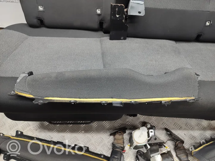 Citroen C4 Cactus Seat set 