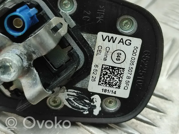 Volkswagen PASSAT B8 Antena GPS 5Q0035507B