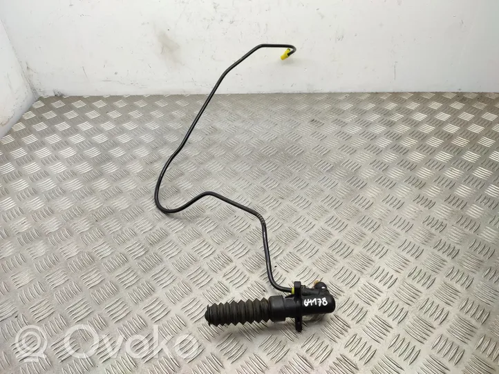 Opel Grandland X Główny cylinder sprzęgła 9812976180