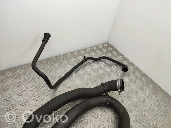 Opel Grandland X Engine coolant pipe/hose 9673473980