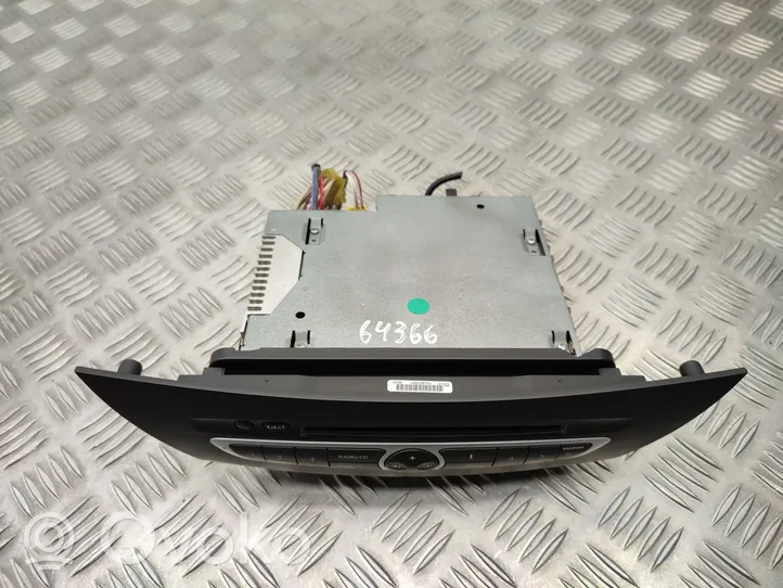 Renault Laguna III Panel / Radioodtwarzacz CD/DVD/GPS 281150013R