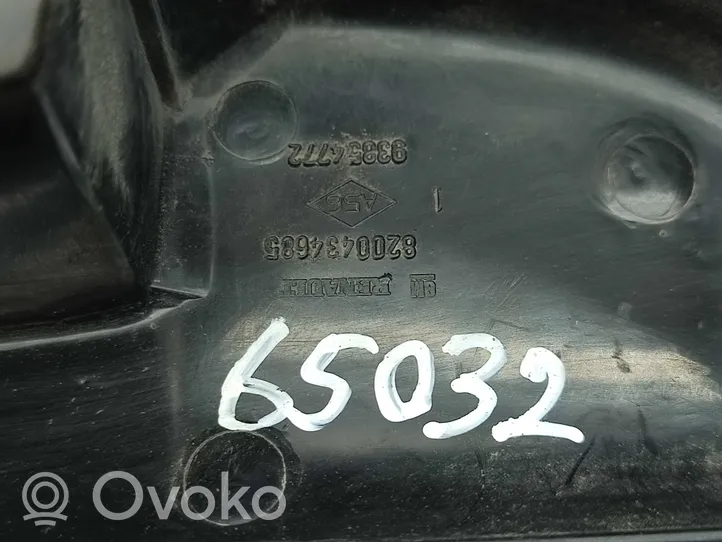 Opel Vivaro Trunk door license plate light bar 8200434685