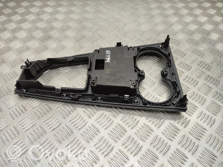 Audi A4 S4 B9 Consola de plástico de la palanca de cambios 8W1864261C