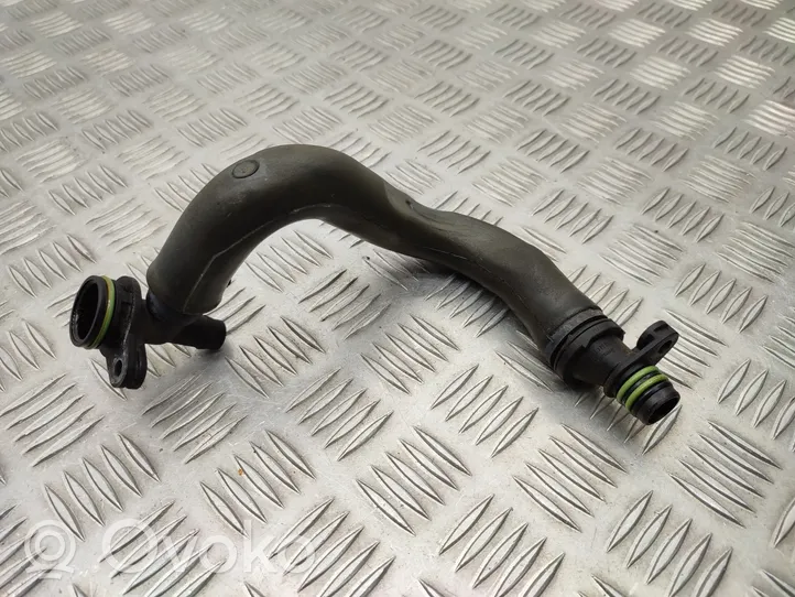 Audi Q2 - Breather hose/pipe 04E103202G