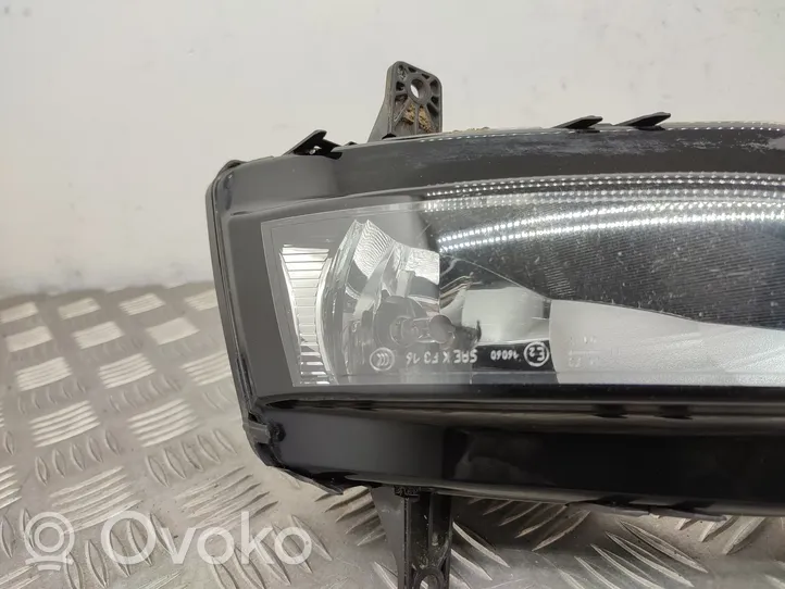 Volkswagen Golf VII Światło przeciwmgłowe przednie 5G0941661F