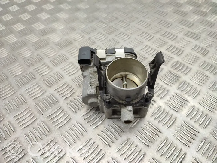 Volkswagen Golf Sportsvan Throttle valve 03F133062B