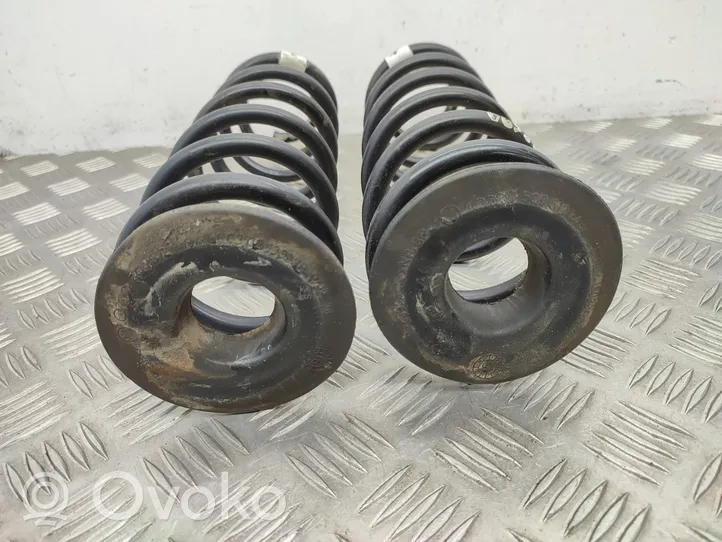 Volkswagen Golf Sportsvan Rear coil spring 5Q0511115BE