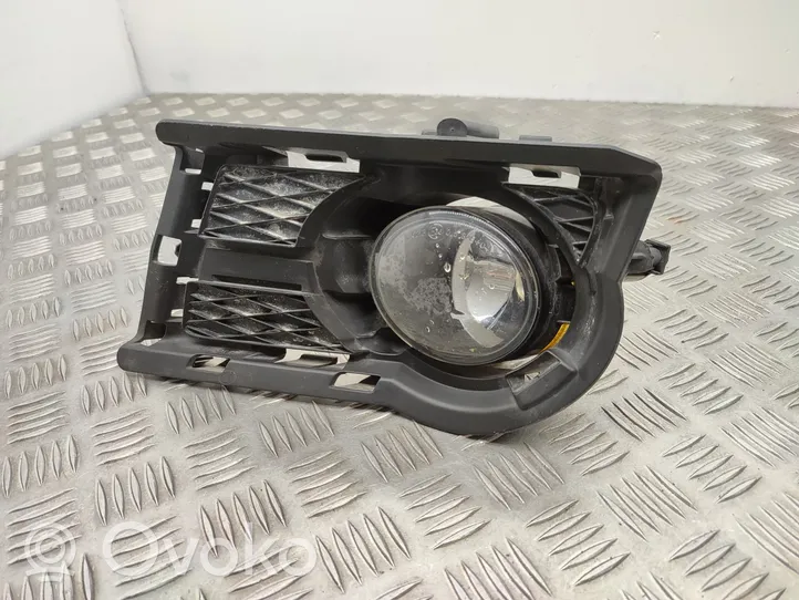 Volkswagen Tiguan Front fog light 1T0941699C