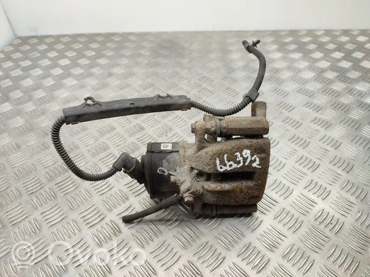 Volkswagen Tiguan Rear brake caliper 