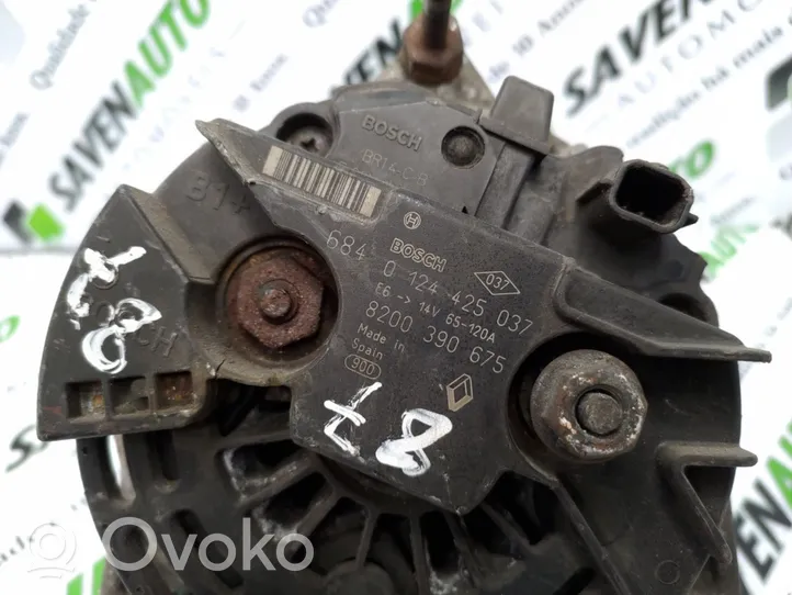 Renault Clio III Generatore/alternatore 