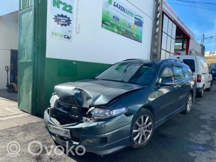 Honda Accord Etukierrejousi 