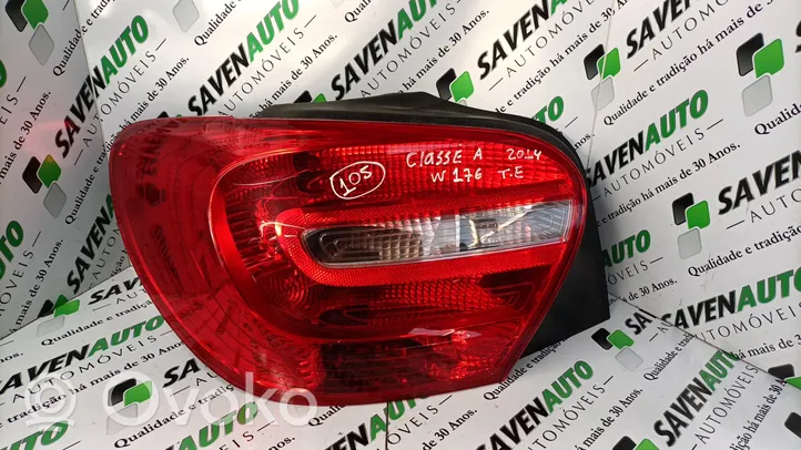 Mercedes-Benz A W176 Lampy tylnej klapy bagażnika 