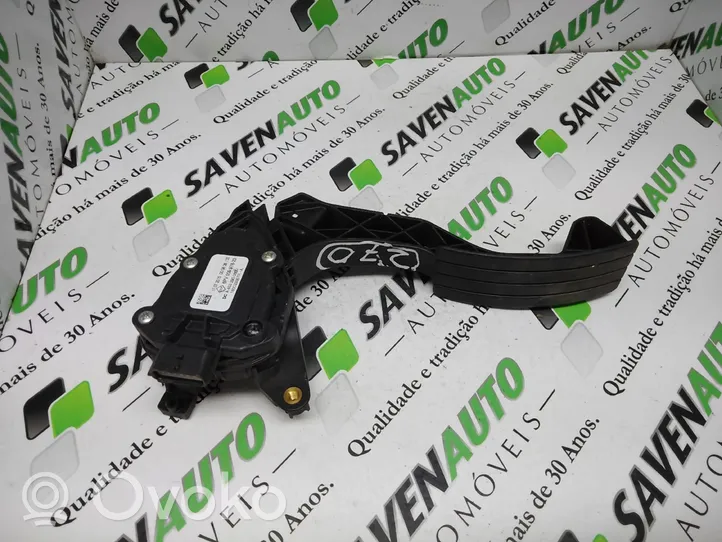 Smart ForTwo III C453 Assemblage pédale 